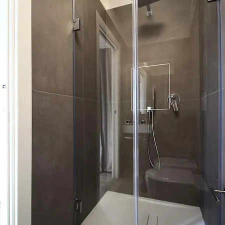 Guest house Desiderio 1 *